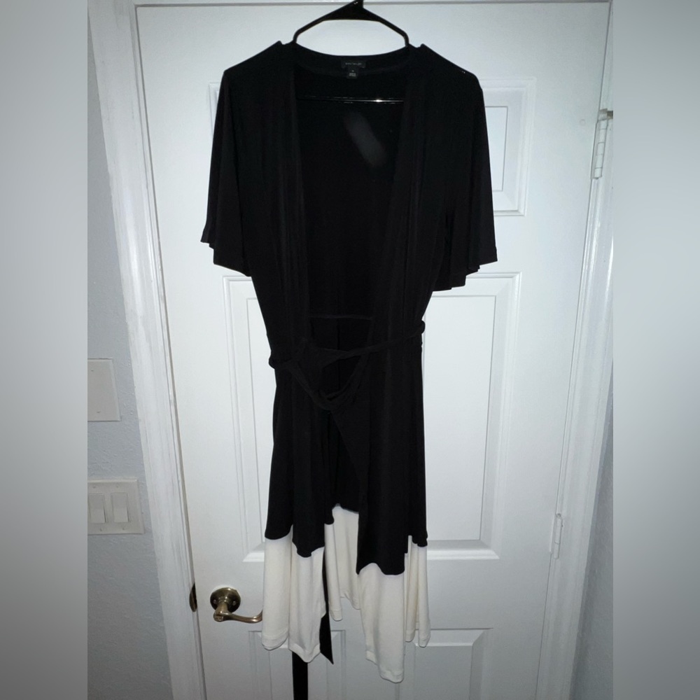 Anne Taylor wrap around dress worn once
